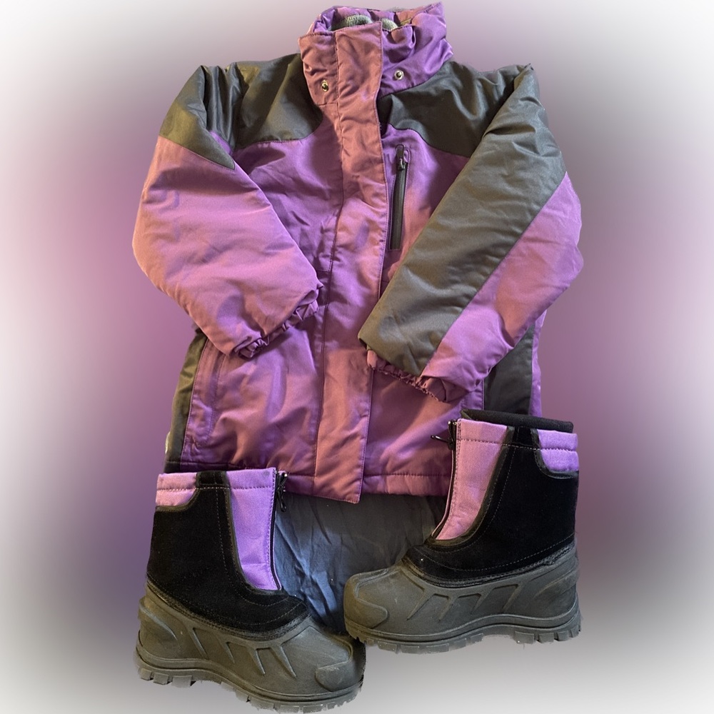 Purple winter coat with matching boots. Worn once on vacation to the snow.